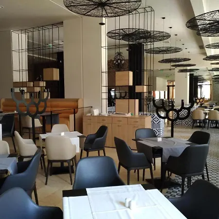 Апартамент Private In Royal 5*